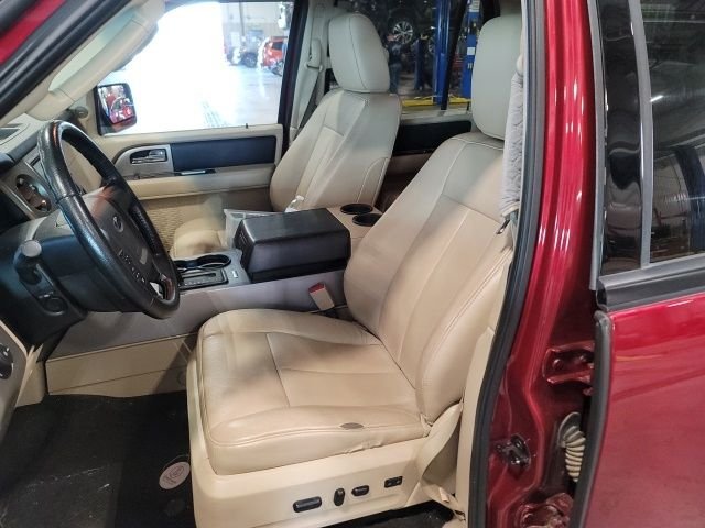 Used 2015 Ruby Red Metallic Ford XLT image 11