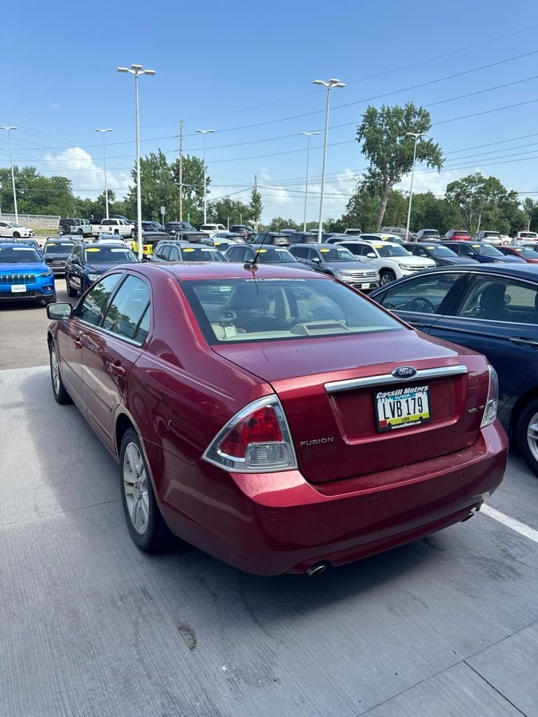 Used 2009  Ford SEL image 8