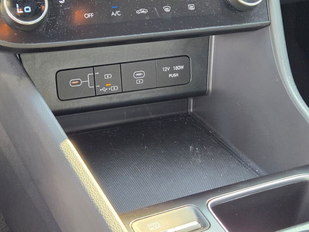 Used 2025 Gray Hyundai SEL image 26