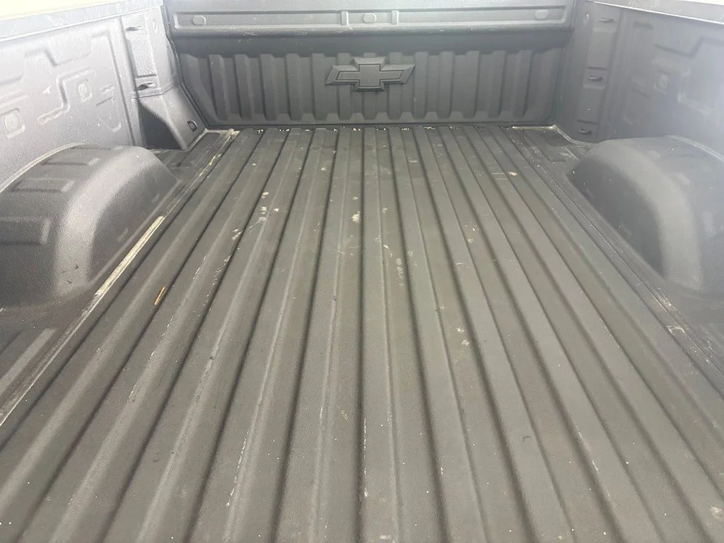 Used 2022 Silver Chevrolet LTZ image 21
