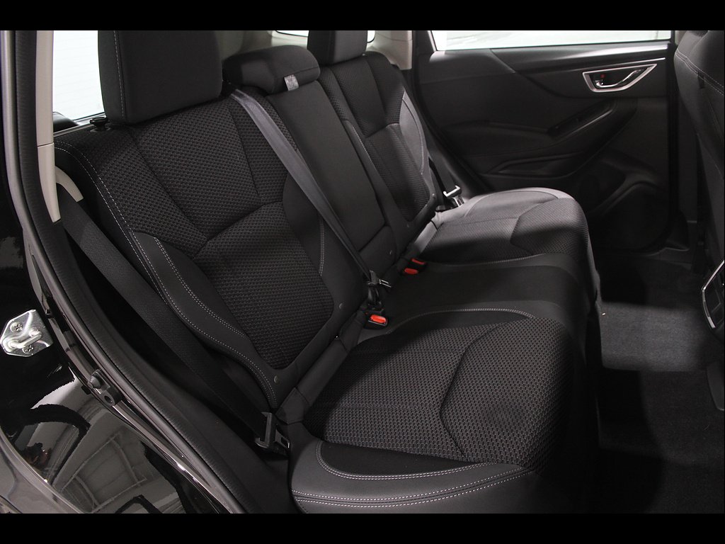 2023 Subaru Forester Premium - Photo 18