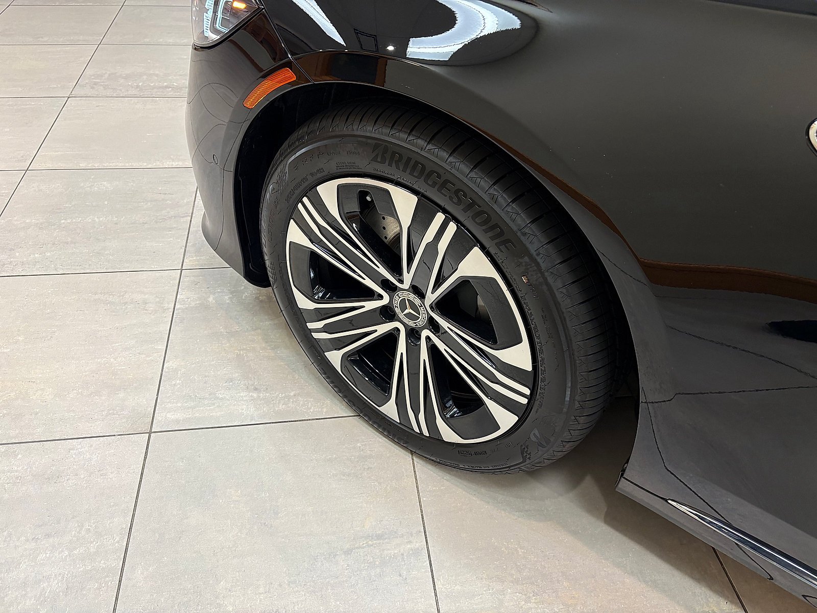 New 2027 Black Mercedes-Benz S 580 image 41