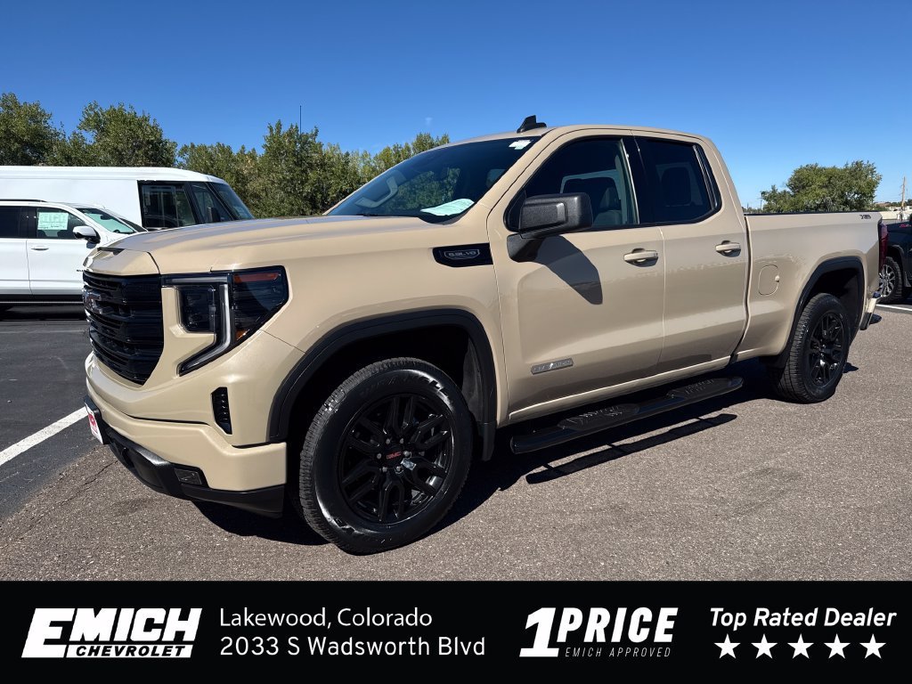 Used 2023 DESERT SAND METALLIC GMC Elevation image 1