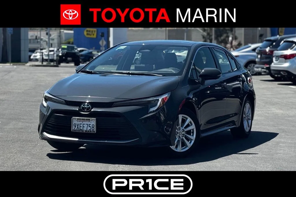 Used 2026  Toyota XLE image 1
