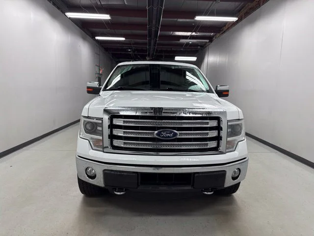Used 2014 White Ford Lariat image 2
