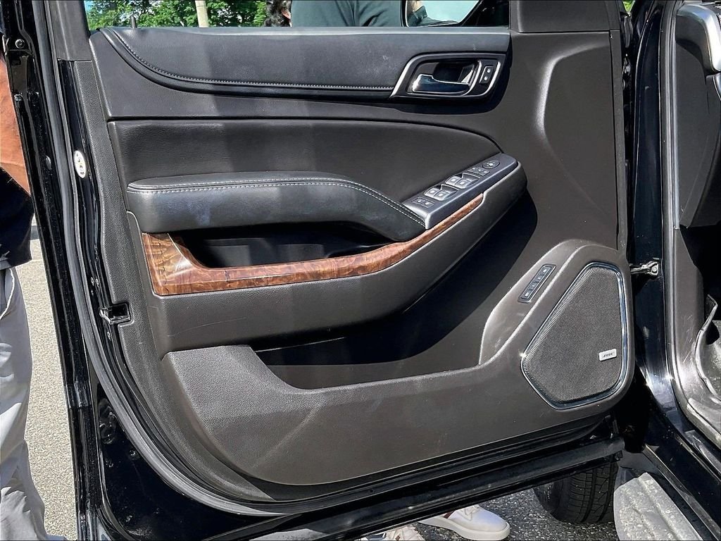 Used 2017 Black Chevrolet LT image 9