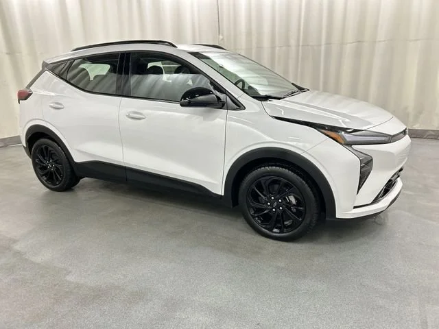 2027 Chevrolet Bolt EV RS Auto's photo