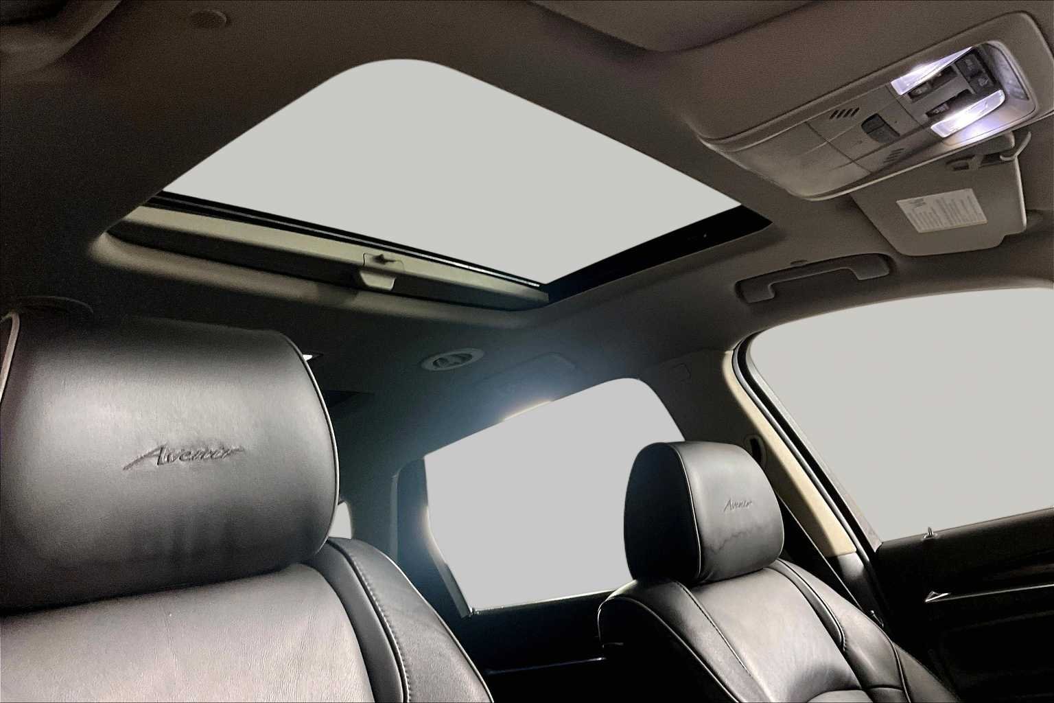 Used 2020 Ebony Twilight Metallic Buick Avenir image 14