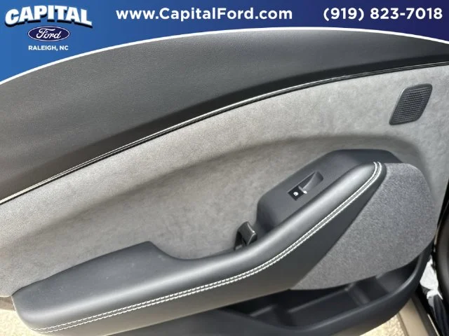 Used 2025 Black Ford GT image 17