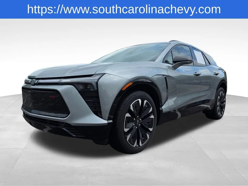 Used 2025 Sterling Gray Metallic Chevrolet RS image 36