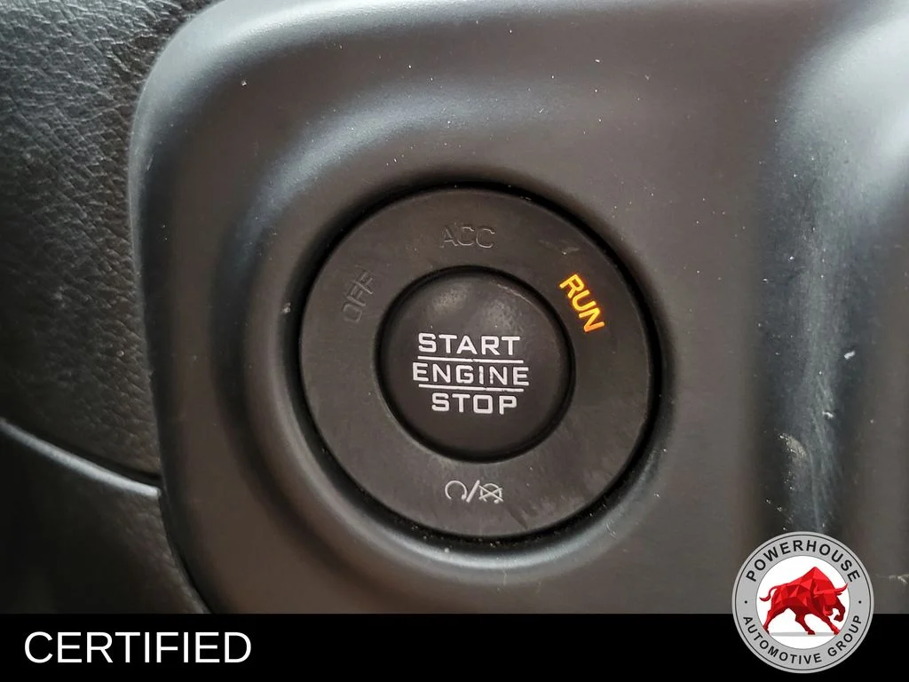 Used 2020 Black Jeep Unlimited Sport Altitude image 34