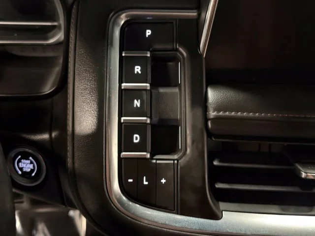 Used 2023 Gray Chevrolet High Country image 15