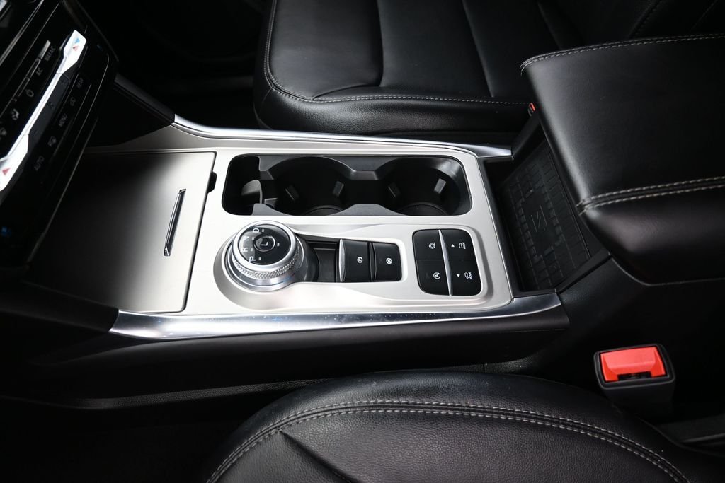 Used 2023 Gray Ford Limited image 20