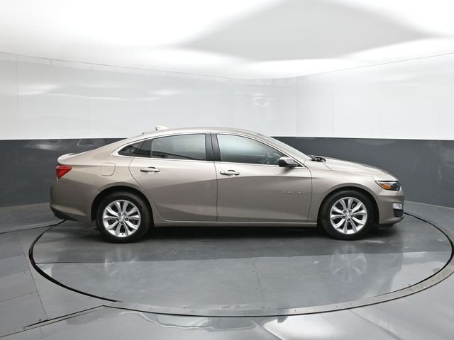 Used 2023 Gray Chevrolet LT image 11