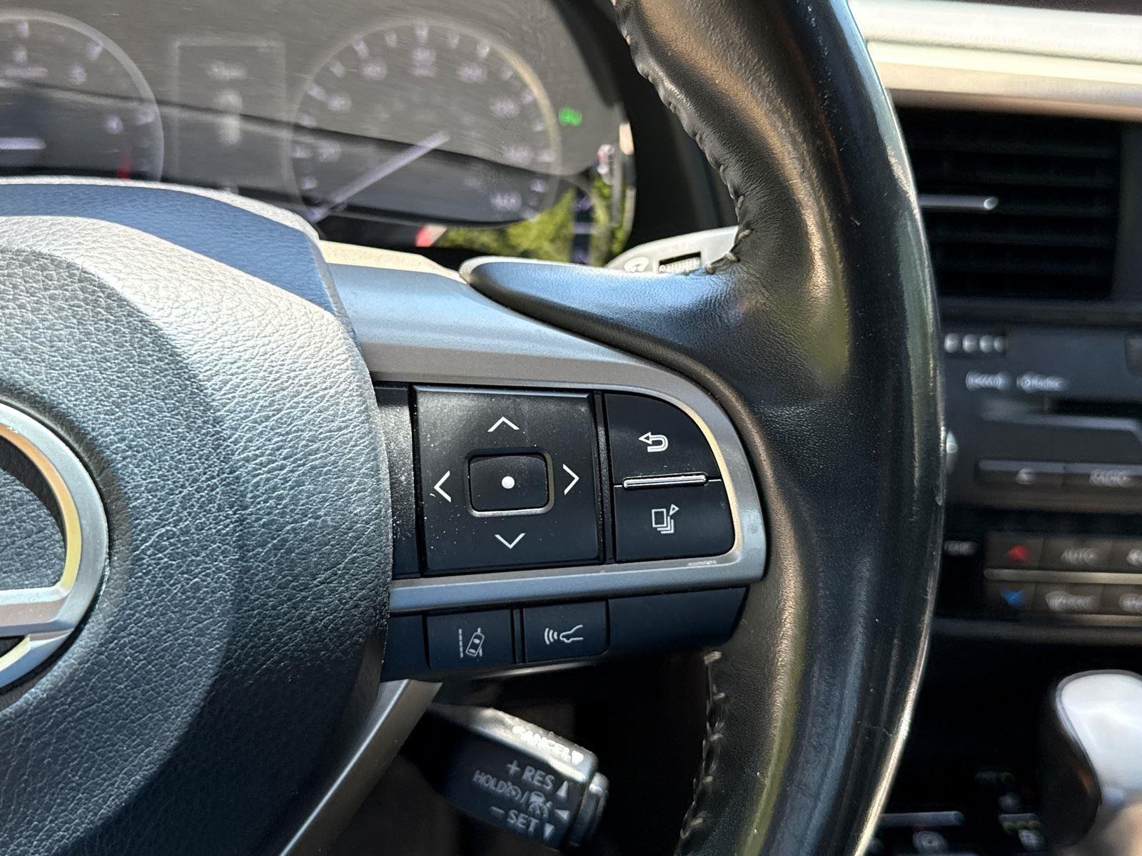 Used 2019  LEXUS FSPORT image 14