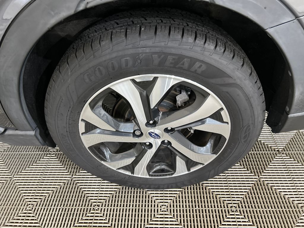 Used 2021 Gray Subaru Limited XT image 10