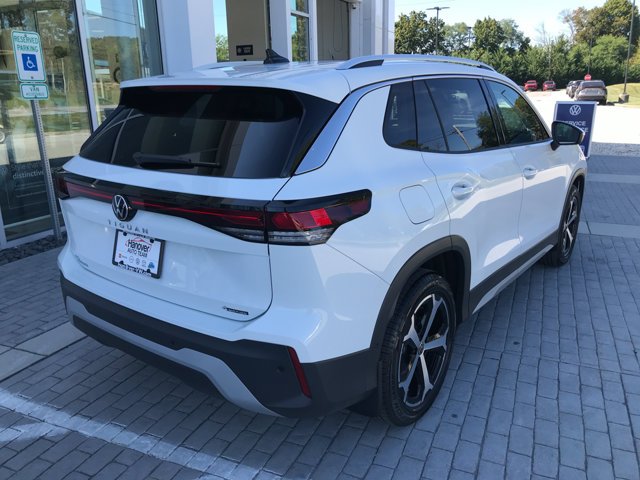 New 2026 Pure White Volkswagen SE image 8