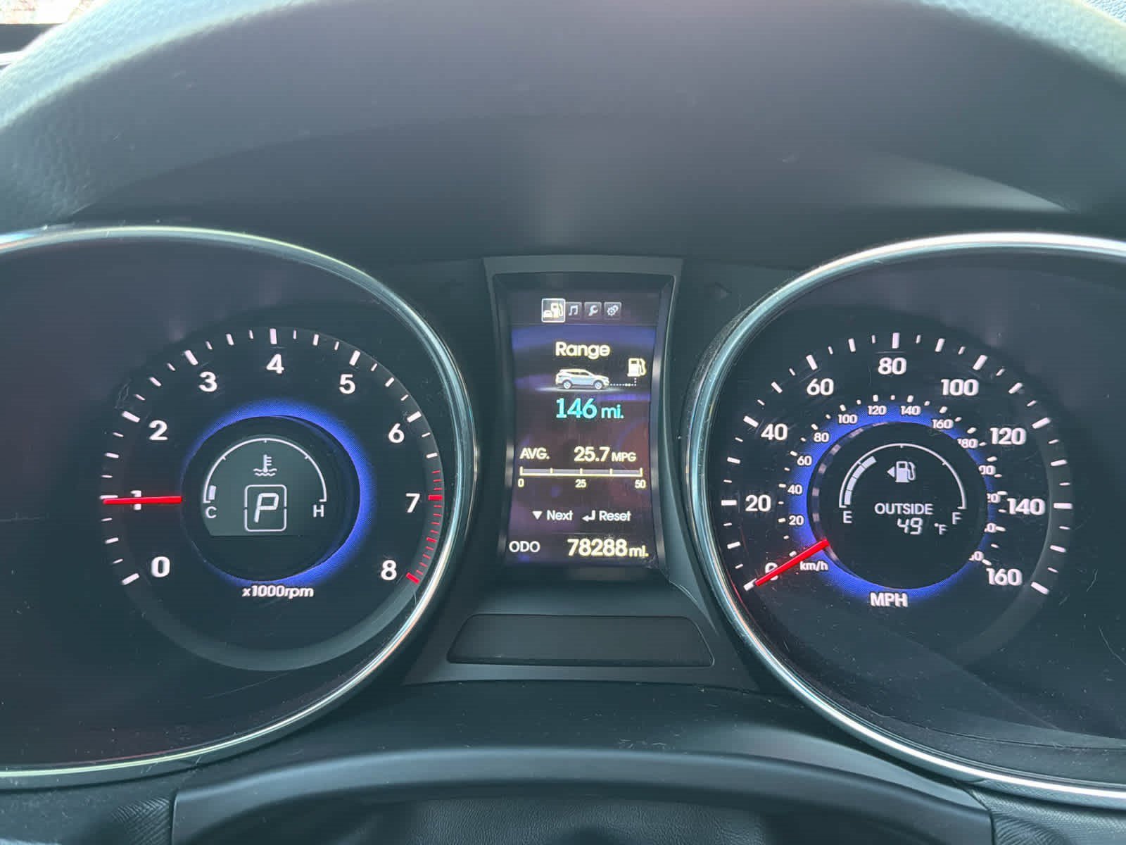 Used 2016 Frost White Pearl Hyundai  image 8