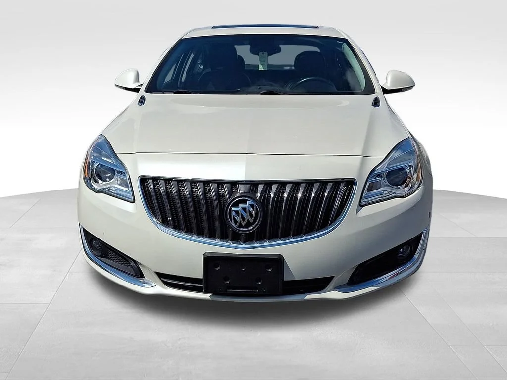 Used 2014 Buick Regal Premium 1 with VIN 2G4GN5EX0E9229130 for sale in Dover, DE