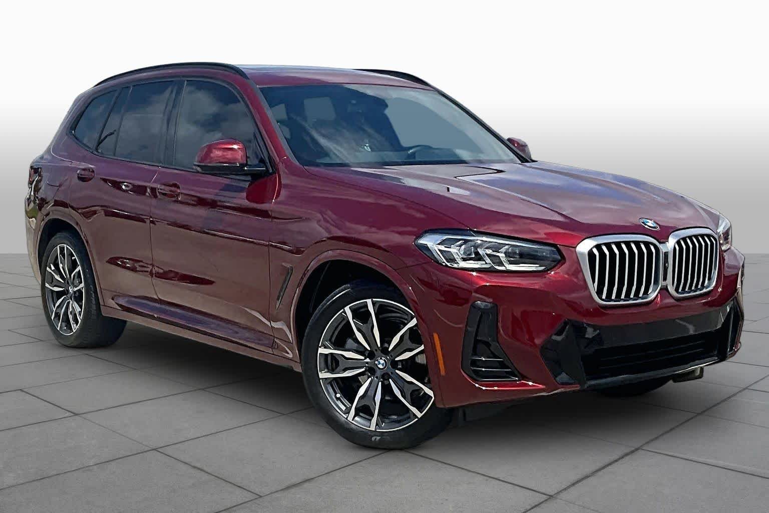 Used 2023 Aventurin Red Metallic BMW sDrive30i image 2