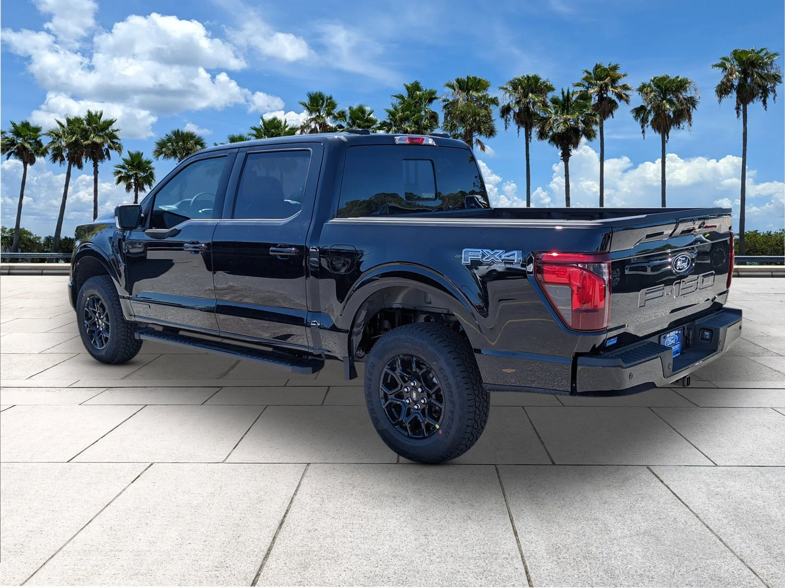 New 2026 Agate Black Metallic Ford XLT image 5