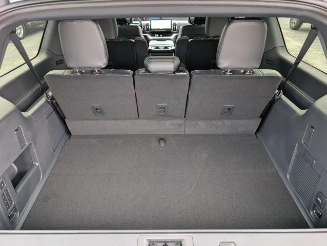 New 2027 Dark Matter Gray Metallic Ford MAX Platinum image 14