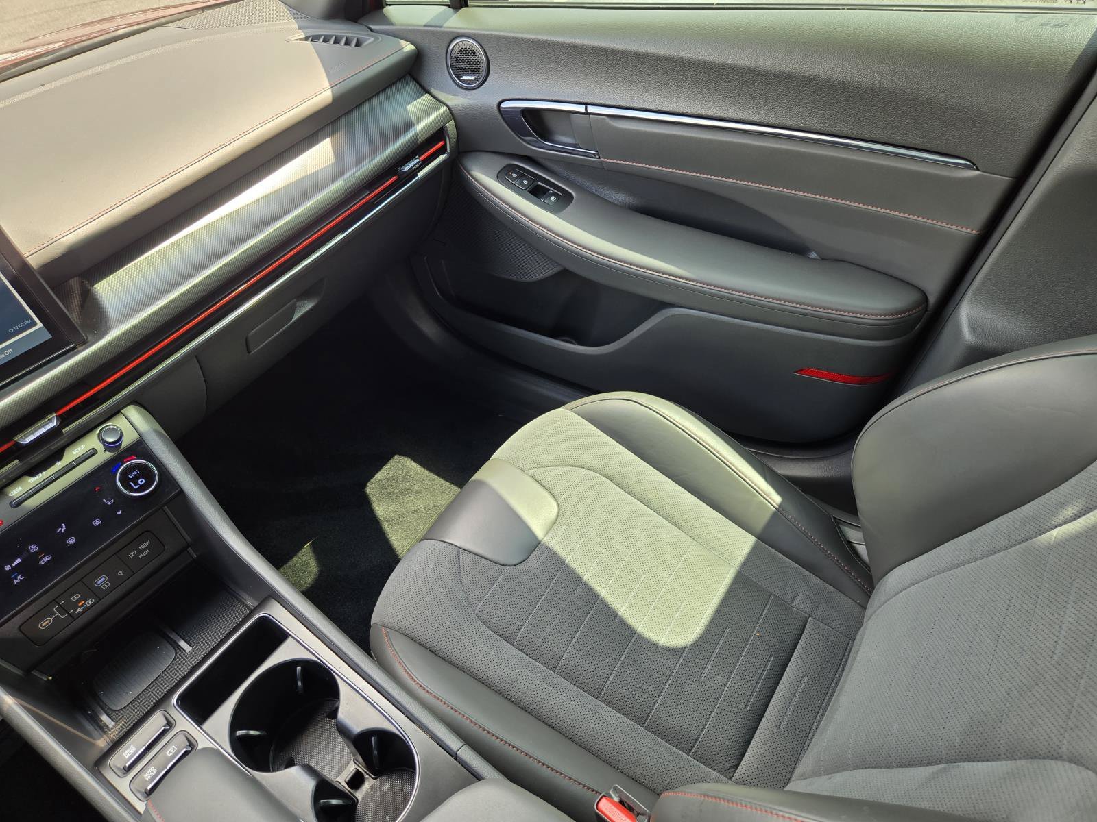 2024 Hyundai Sonata N Line - Photo 14