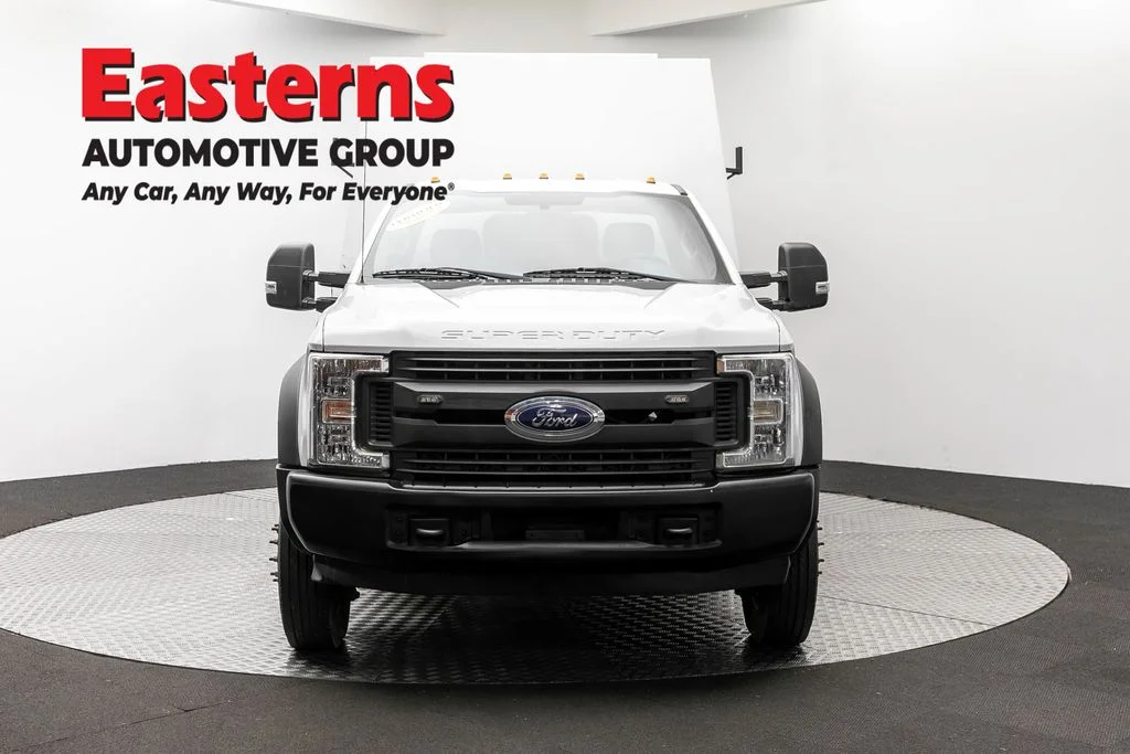 Used 2017 White Ford XL image 2