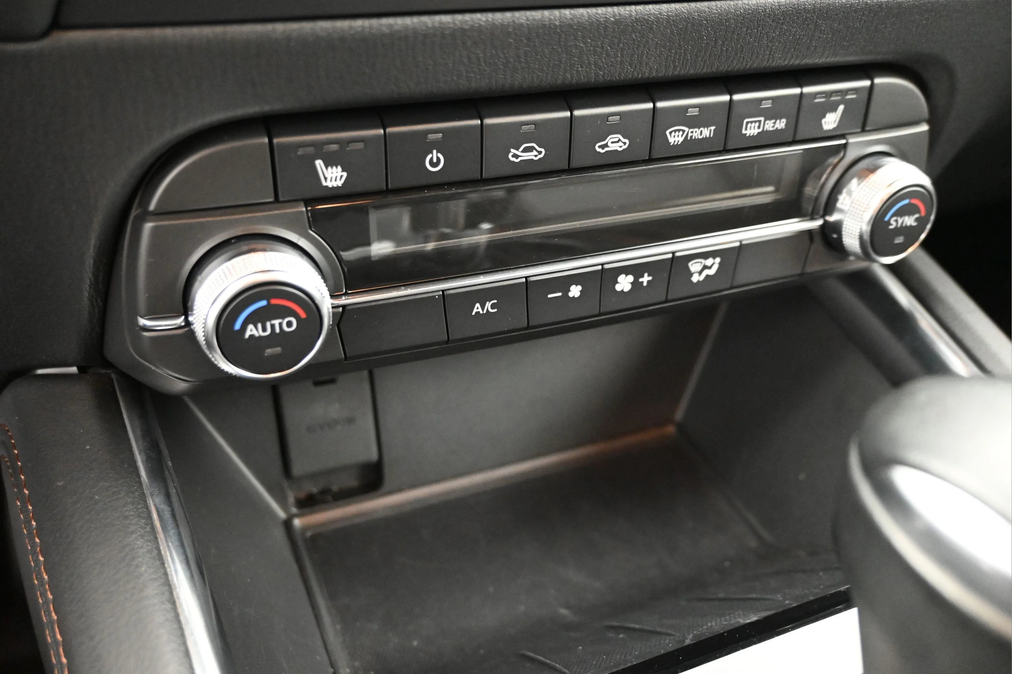 Used 2023 Rhodium White Metallic Mazda 2.5 S Premium Package image 15