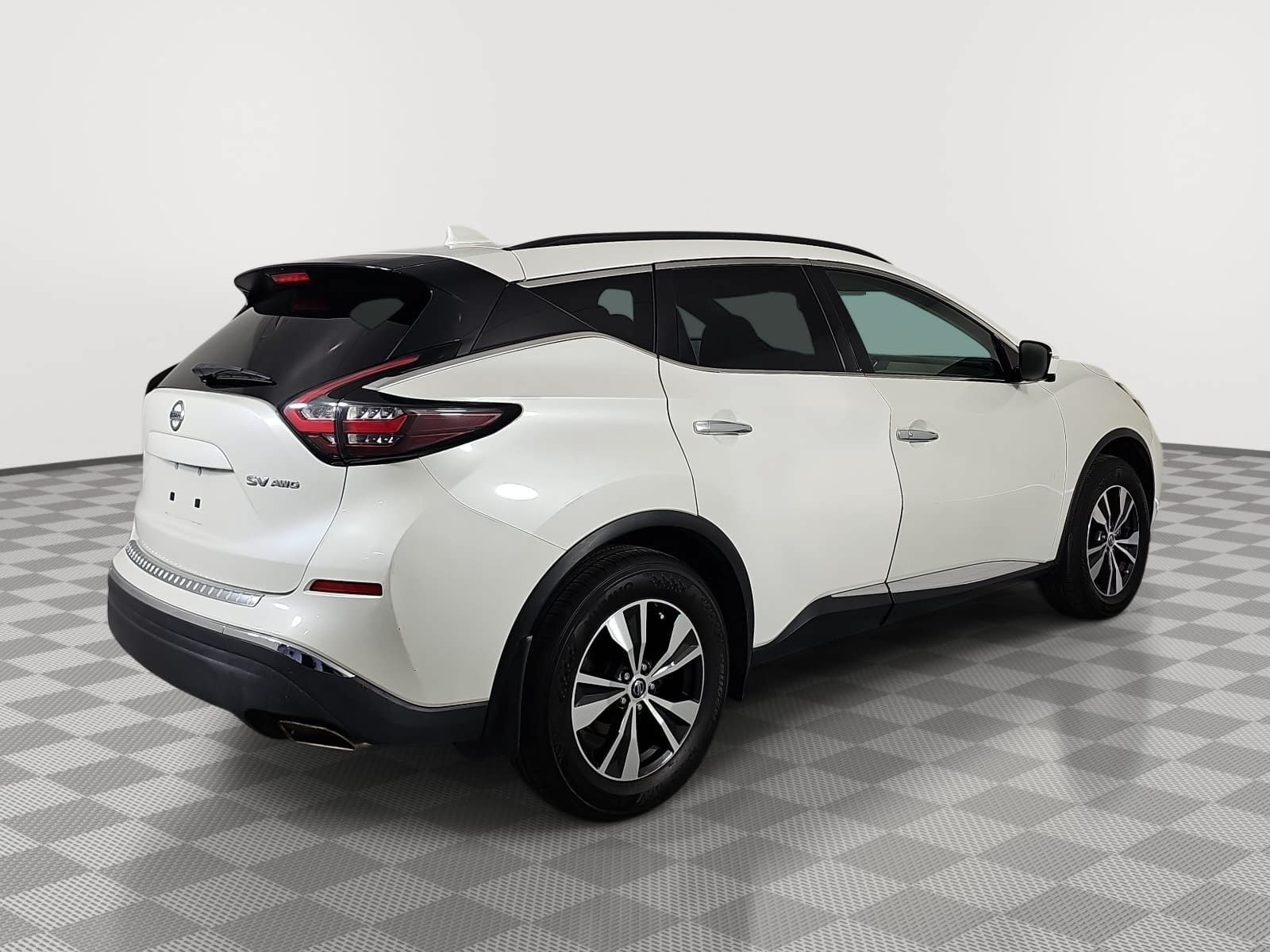 Used 2019 White Nissan SV image 8