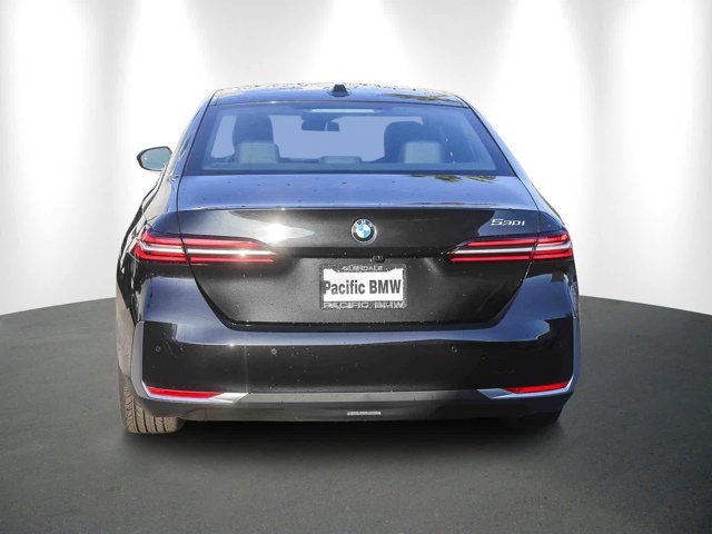 Used 2026 Black Sapphire Metallic BMW 530i image 5