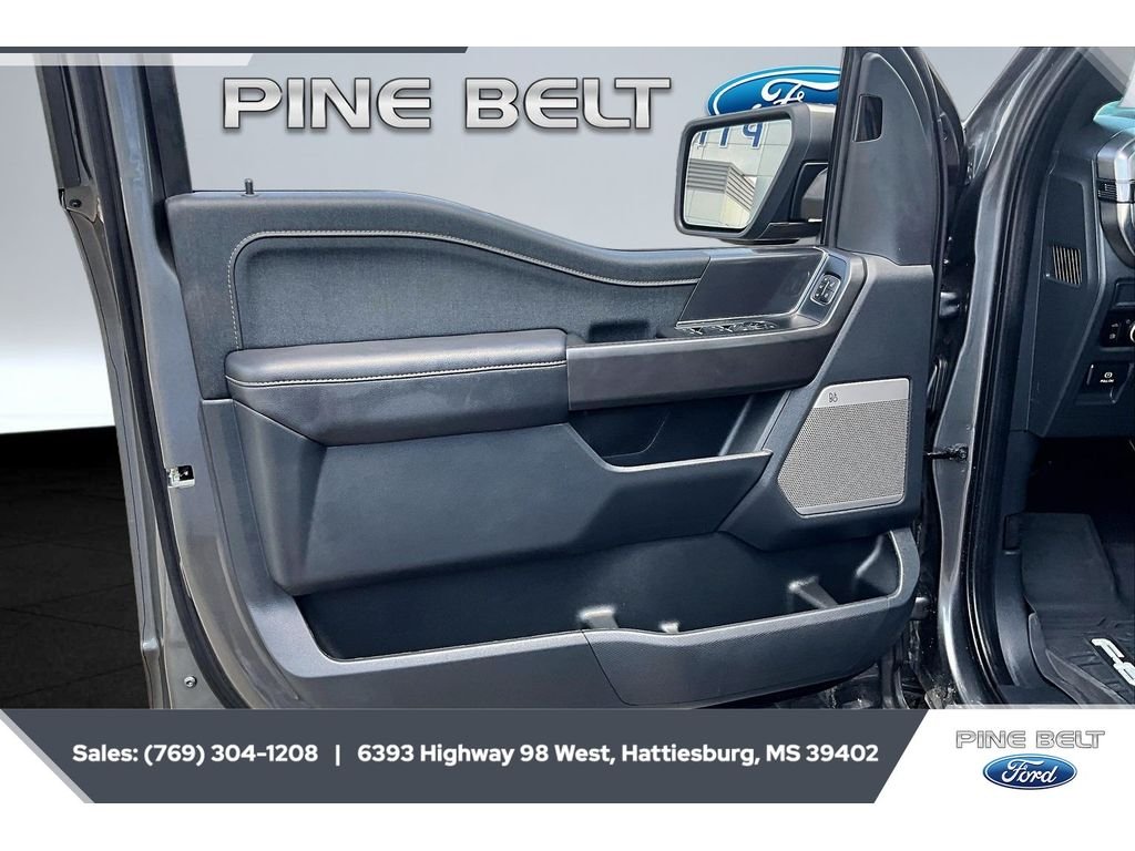 Used 2025 GRAY Ford Lariat image 18