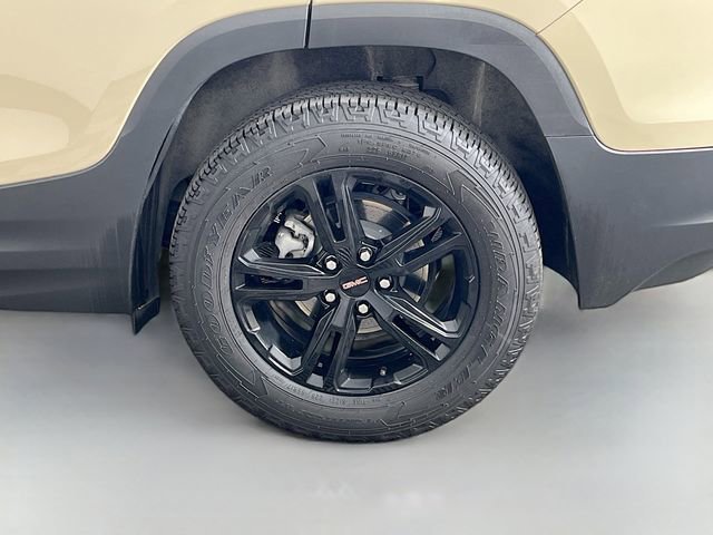 Used 2023 Desert Sand Metallic GMC AT4 image 38