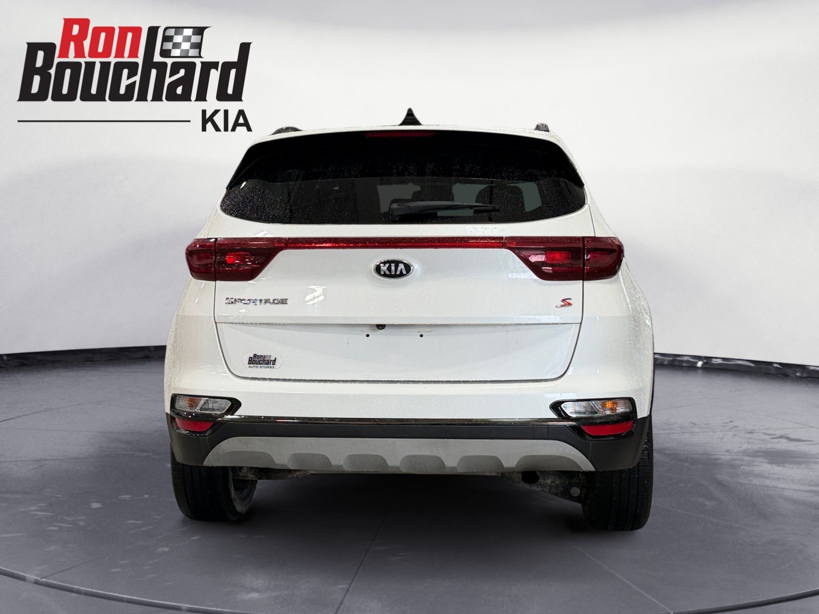 Used 2020 Snow White Pearl Kia S image 3
