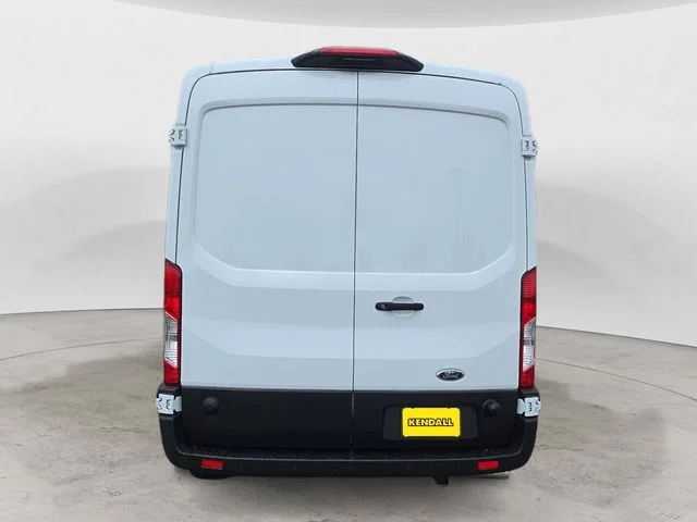 Used 2025 Oxford White Ford Base image 6