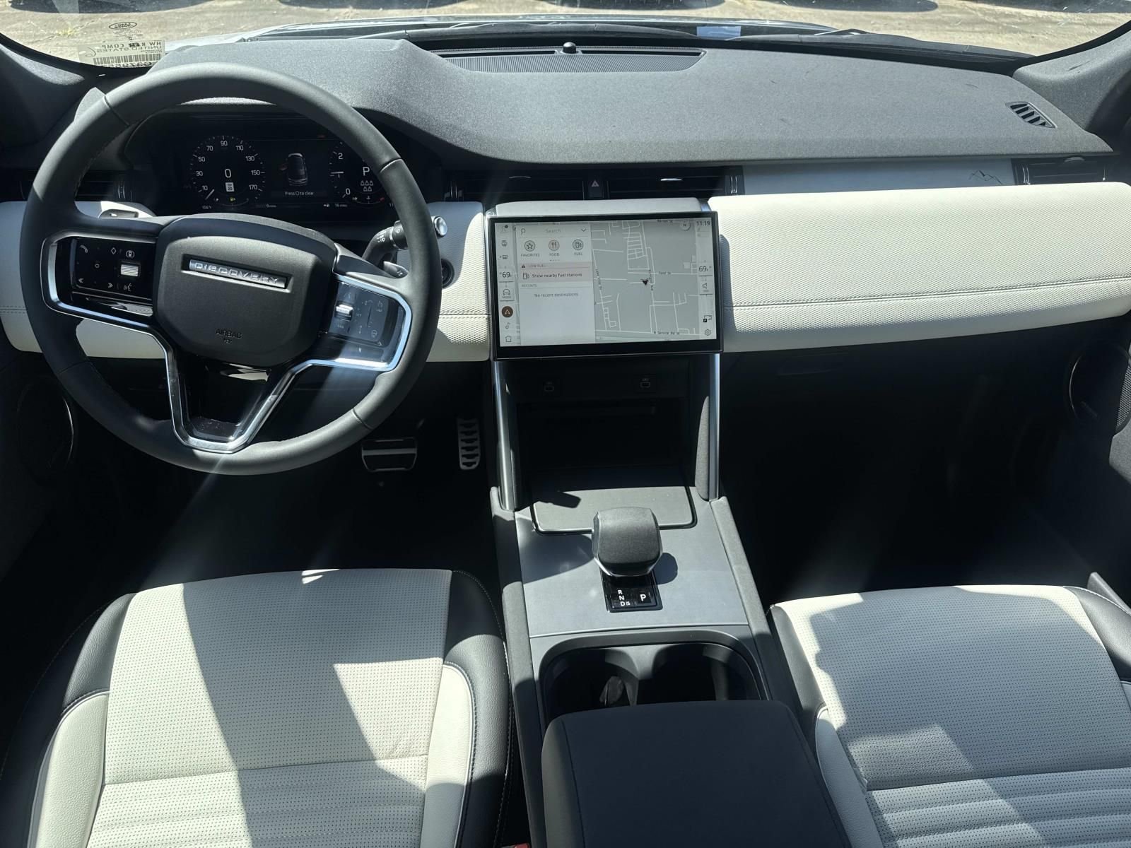 New 2026 Fuji White Land Rover Landmark image 9