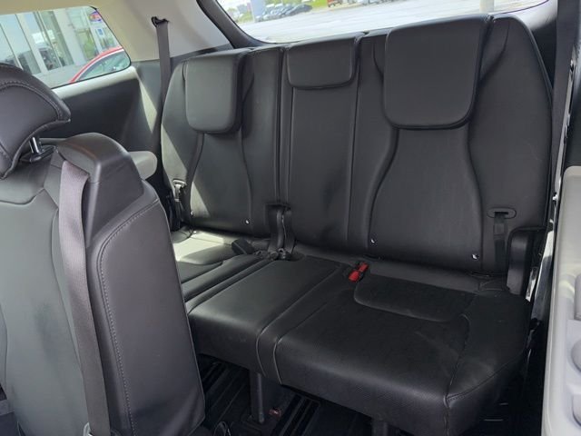 Used 2024 Red Kia LX image 14