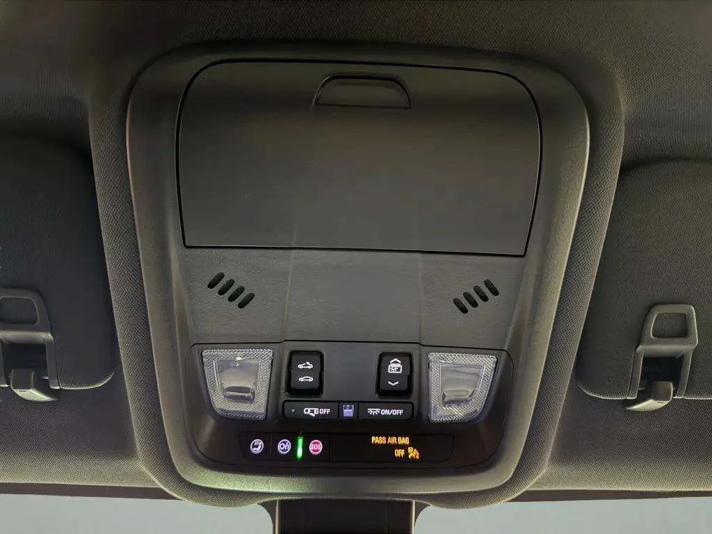 2023 Chevrolet Equinox RS - Photo 22