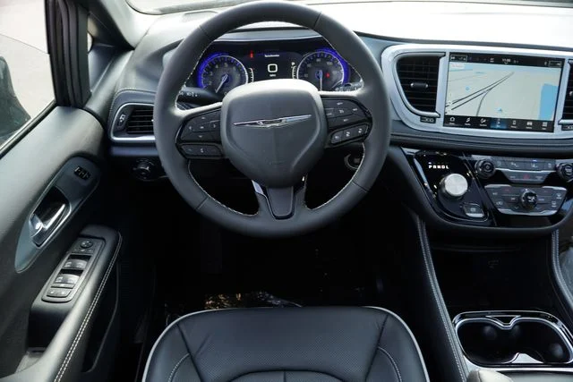 New 2026 Black Chrysler Limited image 15