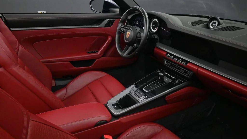Used 2021  Porsche Carrera S image 11