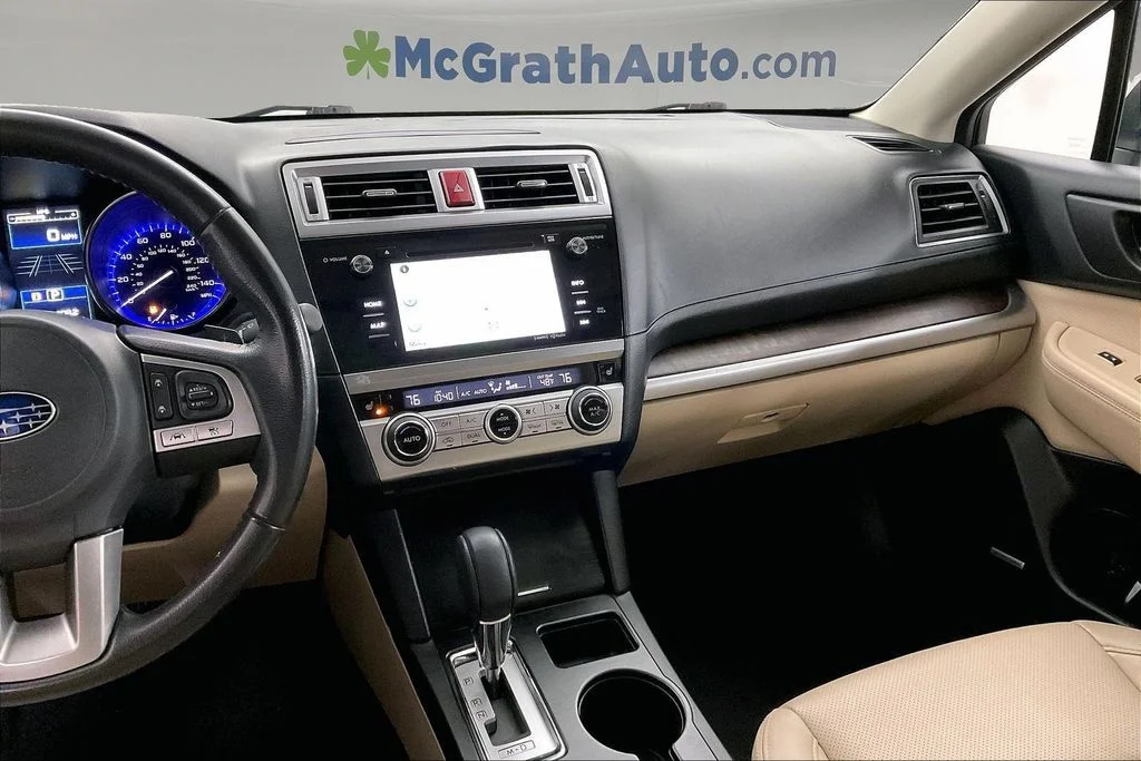 Used 2017 Gray Subaru 2.5i image 9