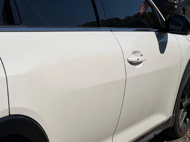 Used 2025 White Kia GT-Line Turbo image 20