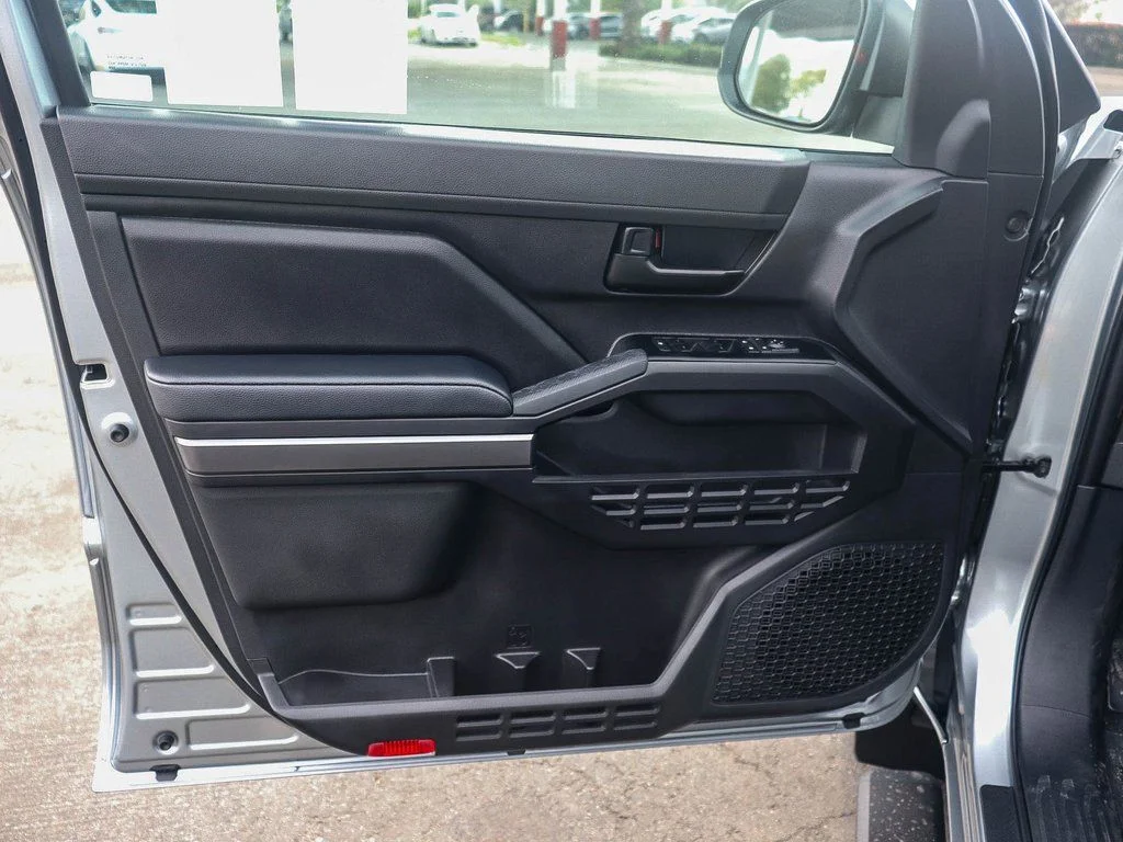 2026 Toyota Tacoma SR5 - Photo 19
