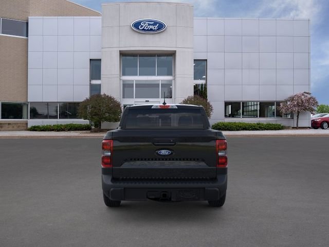 New 2026 Shadow Black Ford XLT image 5