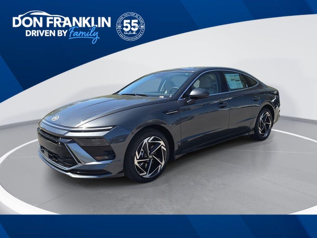 2026 Hyundai Sonata SEL AWD's photo
