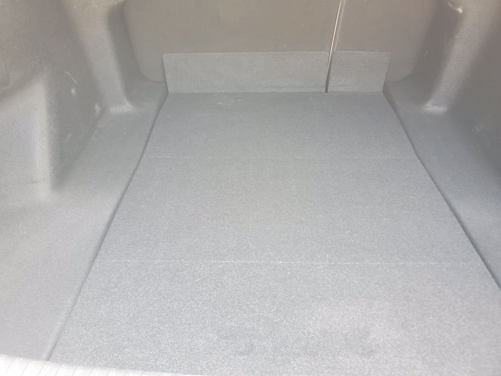 Used 2021 White Acura Technology Package image 8