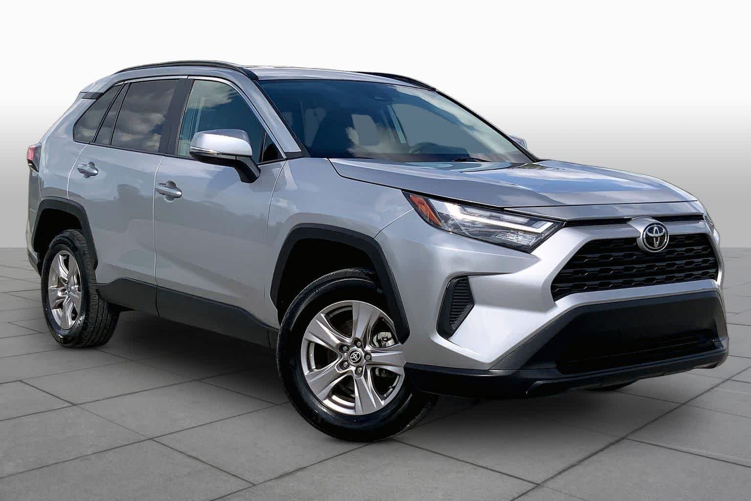Used 2024 Silver Sky Metallic Toyota XLE image 3