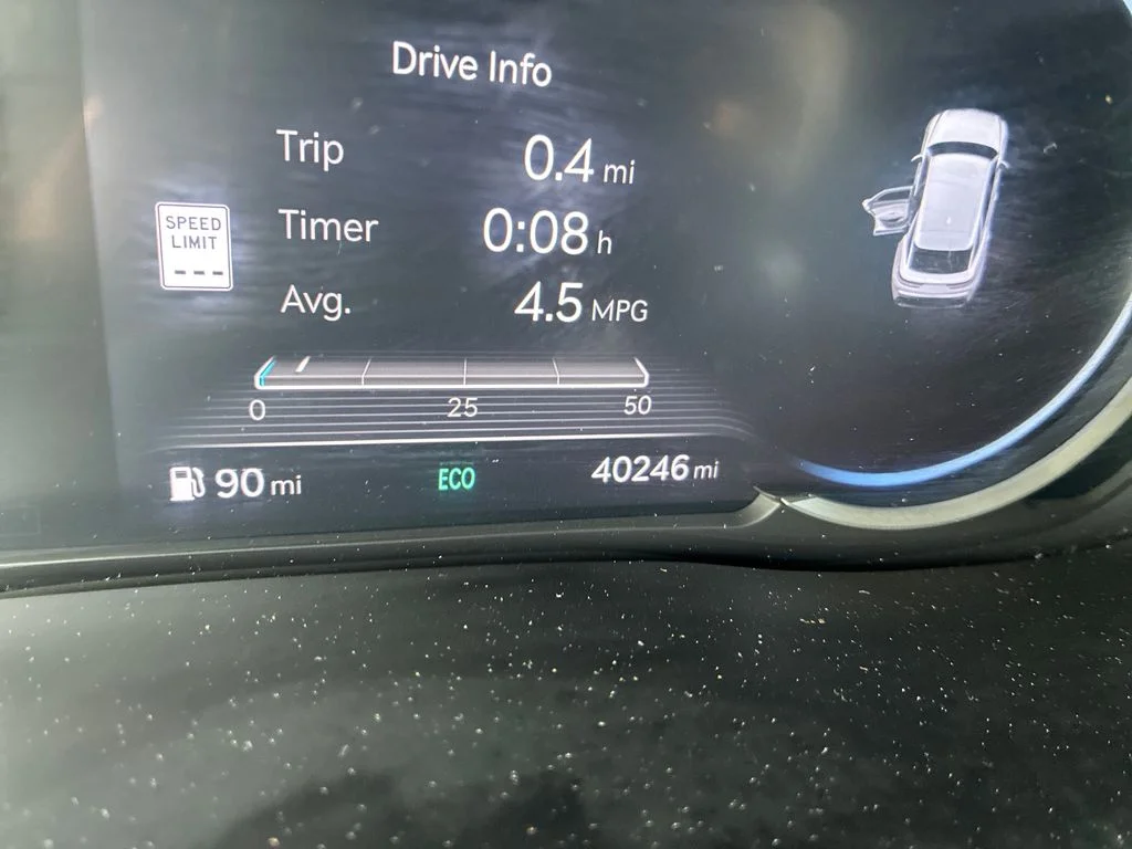 Used 2025 Blue Genesis 2.5T image 17