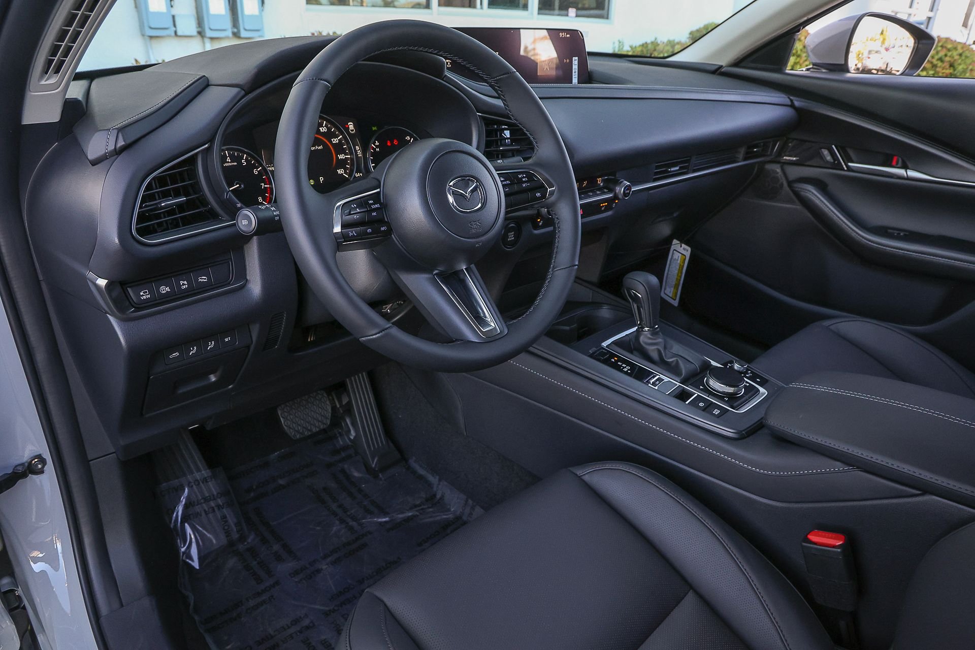 2026 Mazda CX-30 Premium - Photo 11