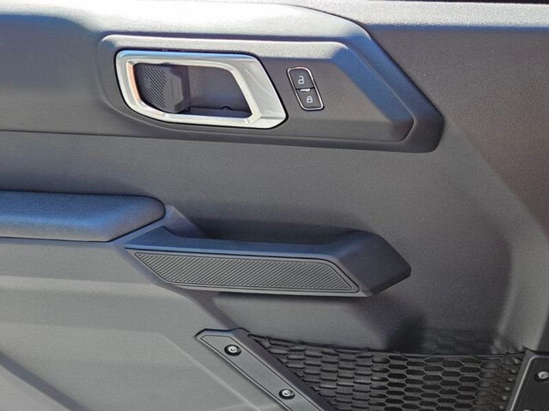 New 2025 Carbonized Gray Metallic Ford Badlands® image 34
